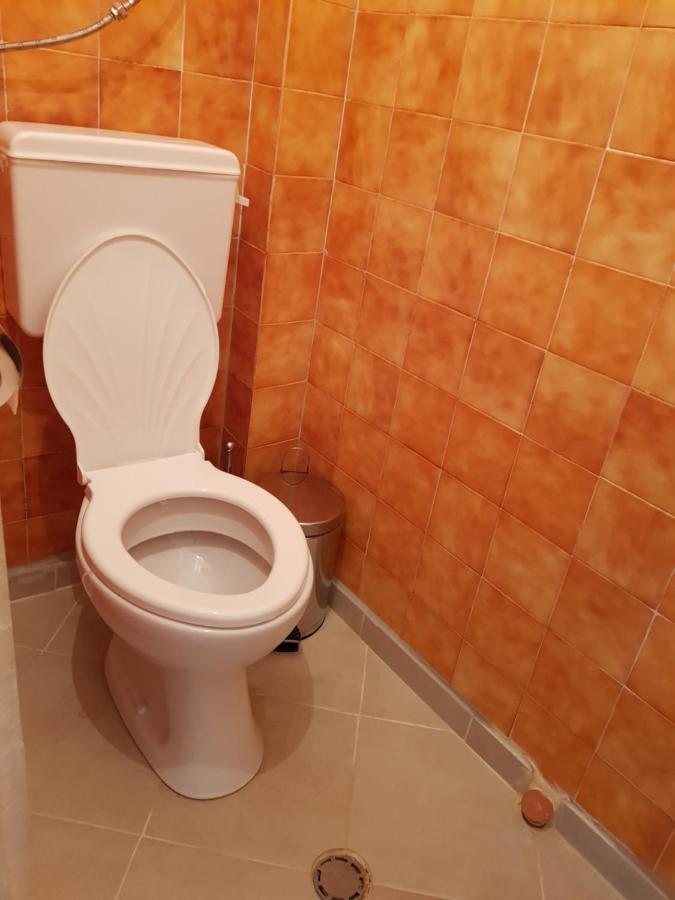 Hotel Къща За Гости Саня Kawarna Zewnętrze zdjęcie